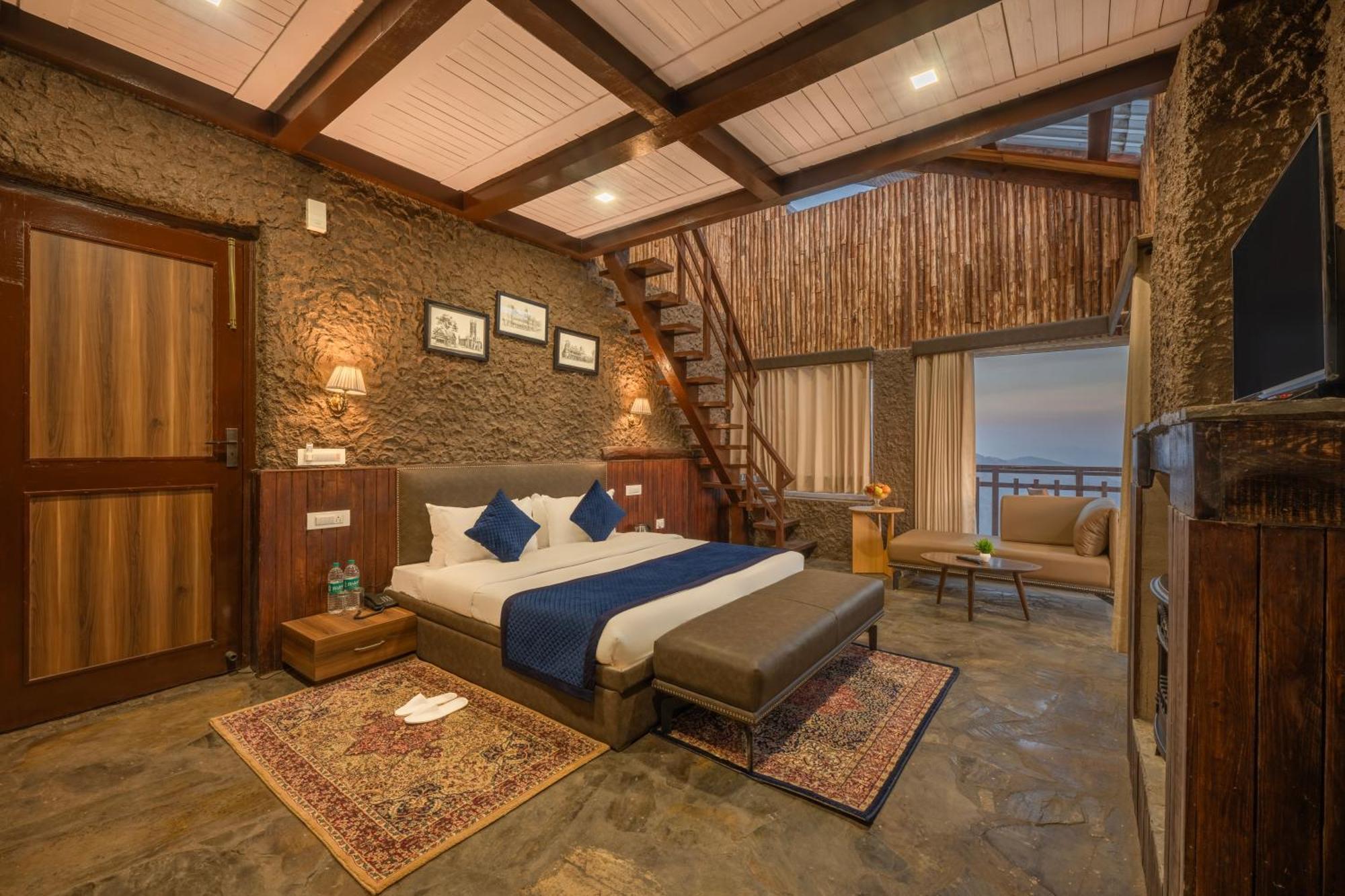 Hotel Wood Winds - A Best Valley View Hotel Shimla Exteriör bild
