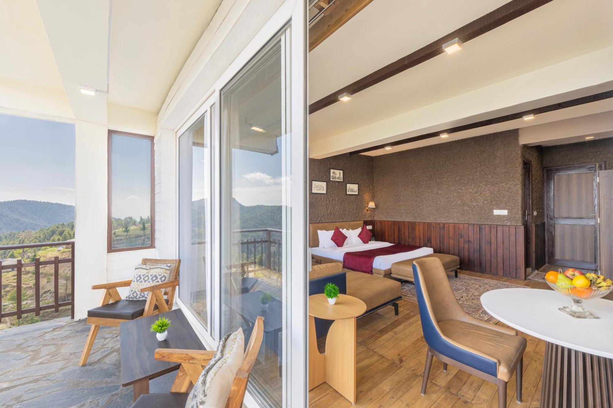Hotel Wood Winds - A Best Valley View Hotel Shimla Exteriör bild